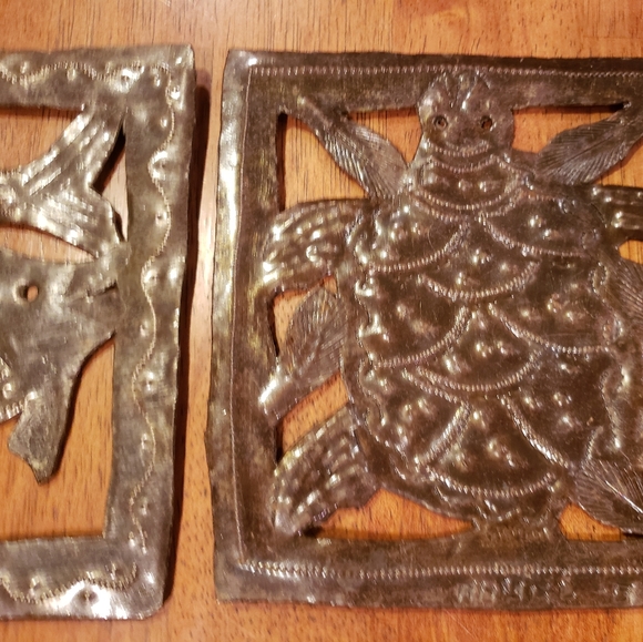 Square Metalwork Wall Art Set - Fish & Turtle - Picture 3 of 7